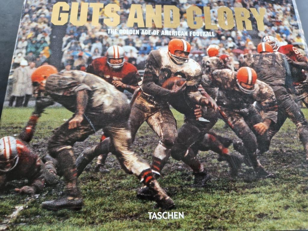 Guts and Glory , the golden age of american football , Neil, Enlèvement ou Envoi, Comme neuf, Sport de ballon