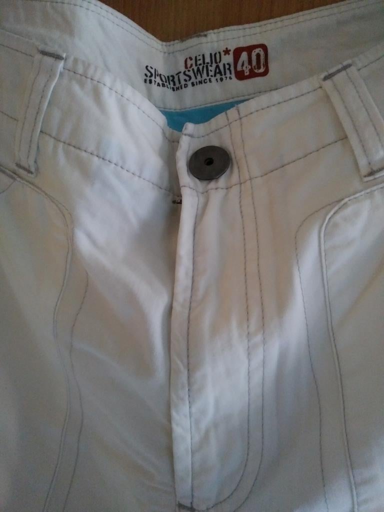 Bermuda (40), Enlèvement ou Envoi, Comme neuf, Blanc, Celio