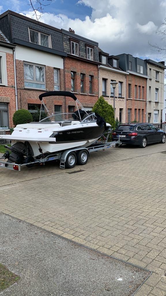 Speedboot Regal 1900, Watersport en Boten, Speedboten, Zo goed als nieuw, Benzine, 200 pk of meer, Polyester, Binnenboordmotor