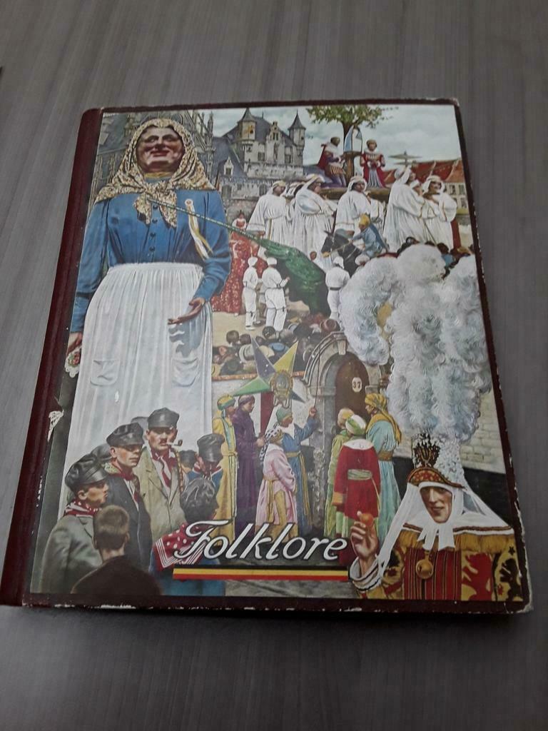 Folklore boek, Ophalen of Verzenden, Zo goed als nieuw
