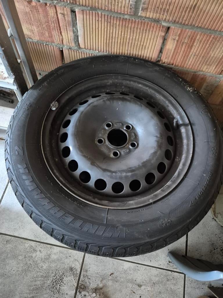 2 winterbanden met velg 215 60 R16, Enlèvement