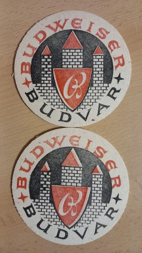 Bierviltjes Budweiser, Budvar (768), Verzamelen, Ophalen of Verzenden, Zo goed als nieuw