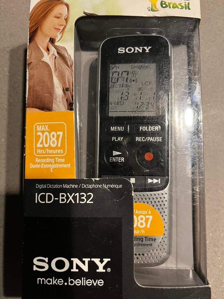 Sony ICD-BX132, Enlèvement ou Envoi, Comme neuf, Accessoires