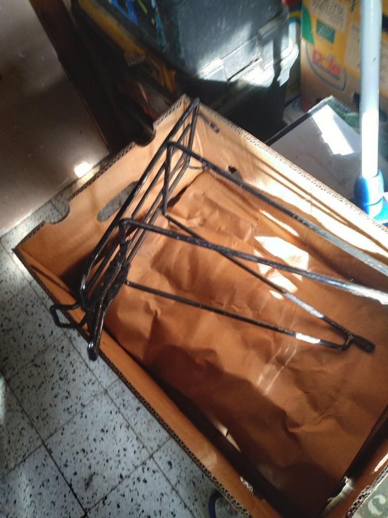 Fiets baggage drager, Fietsen en Brommers, Ophalen of Verzenden, Zo goed als nieuw