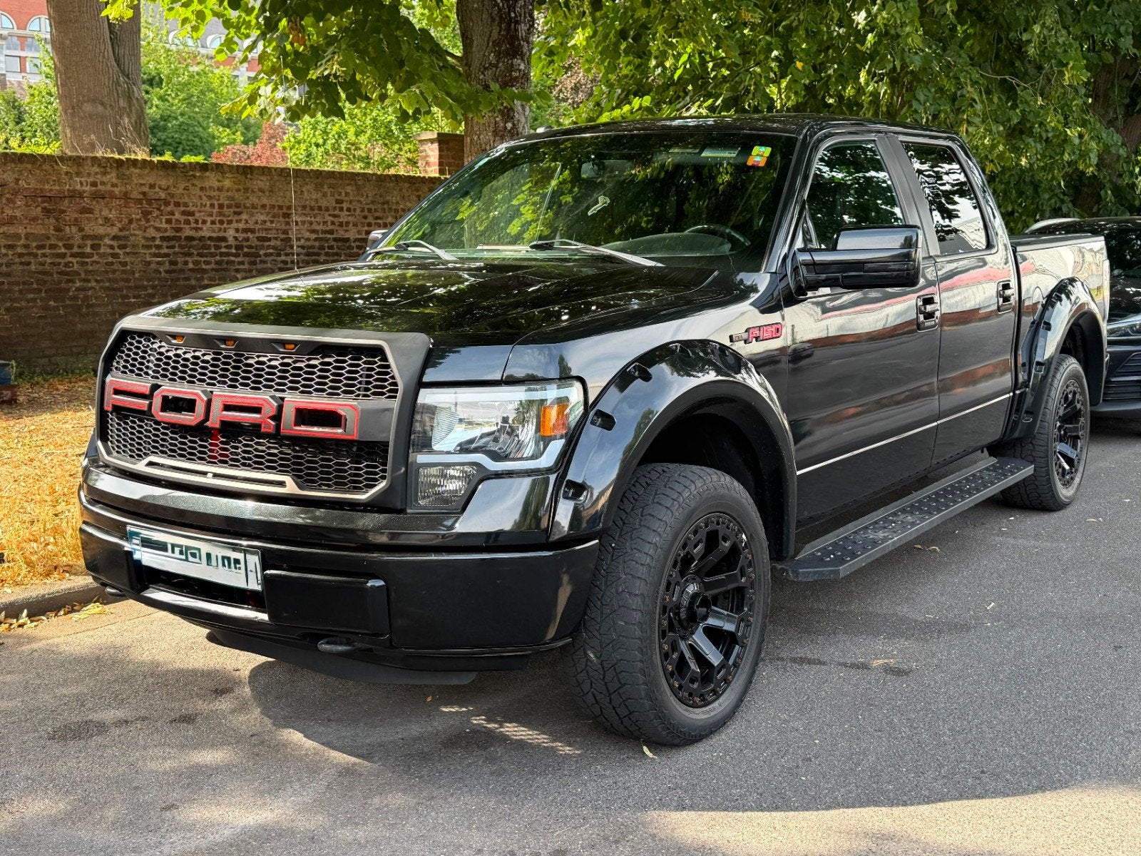 Bonjour a vendre ford f150 fx4  2014 5.0 v8, Auto's, Particulier, LPG, Te koop, BTW verrekenbaar