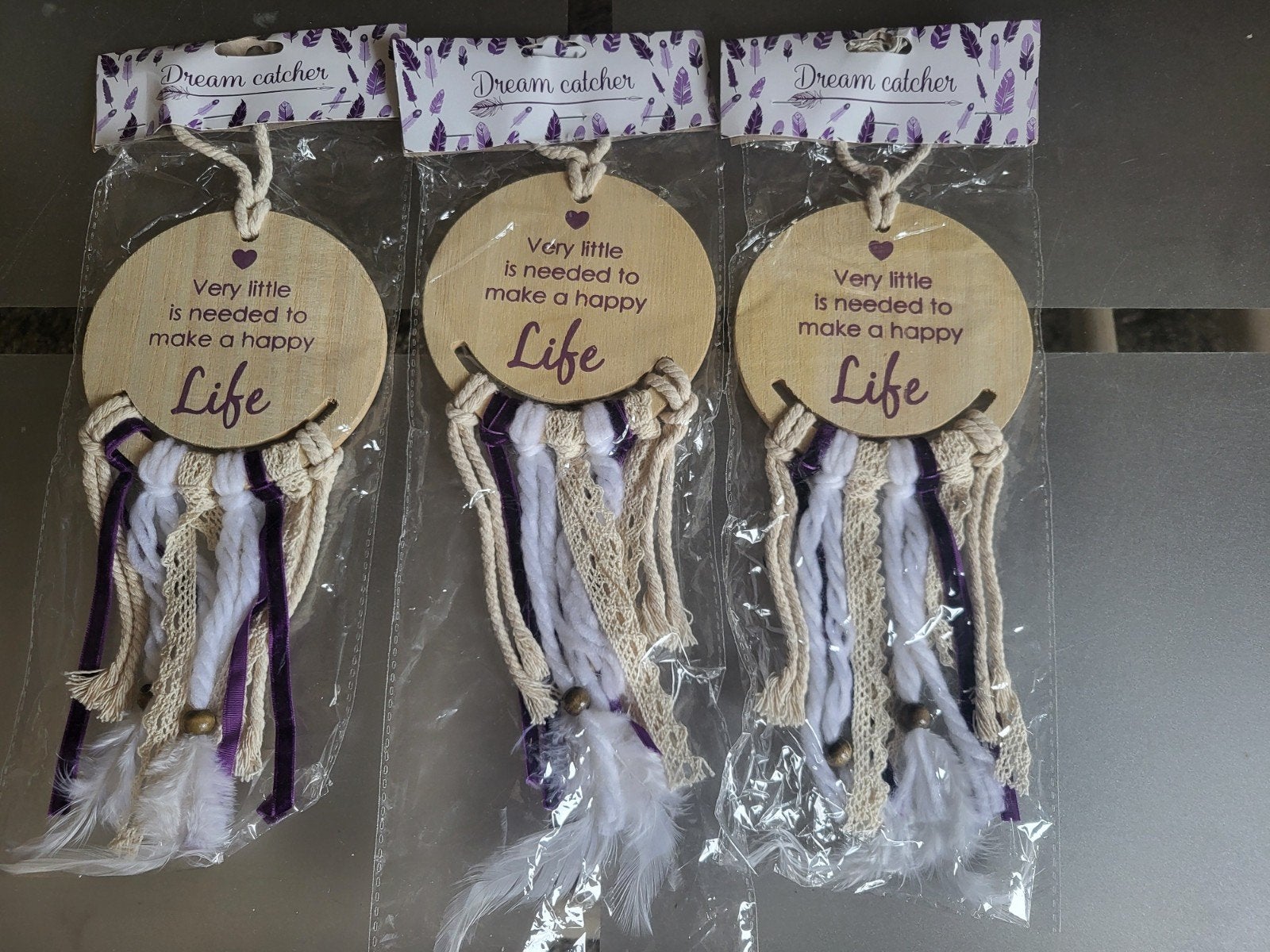 Dream catcher NOUVEAU (1 euro chacun)

3 pièces disponibles, Maison & Meubles, Accessoires pour la Maison | Tableaux à écrire & Proverbes