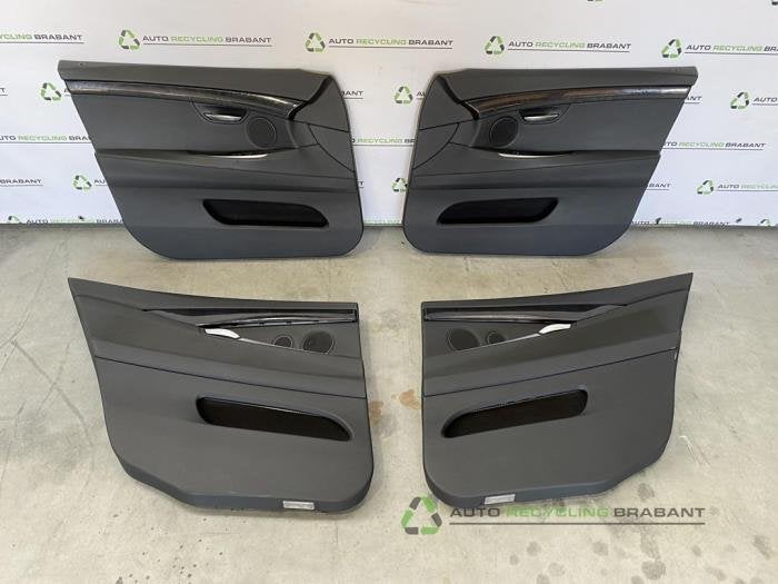 Ensemble garniture panneau latéral d'un BMW 5-Serie, -, 3 mois de garantie, Utilisé, -