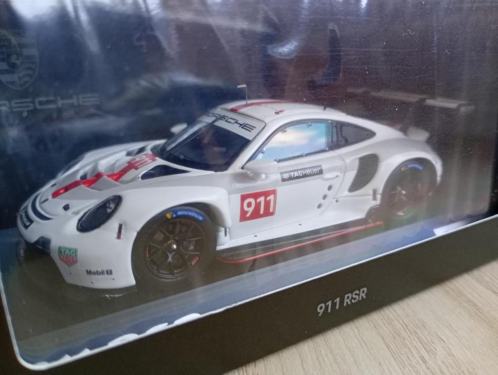 Présentation de la Porsche 911 RSR 2019, Enlèvement ou Envoi, Neuf, Voiture