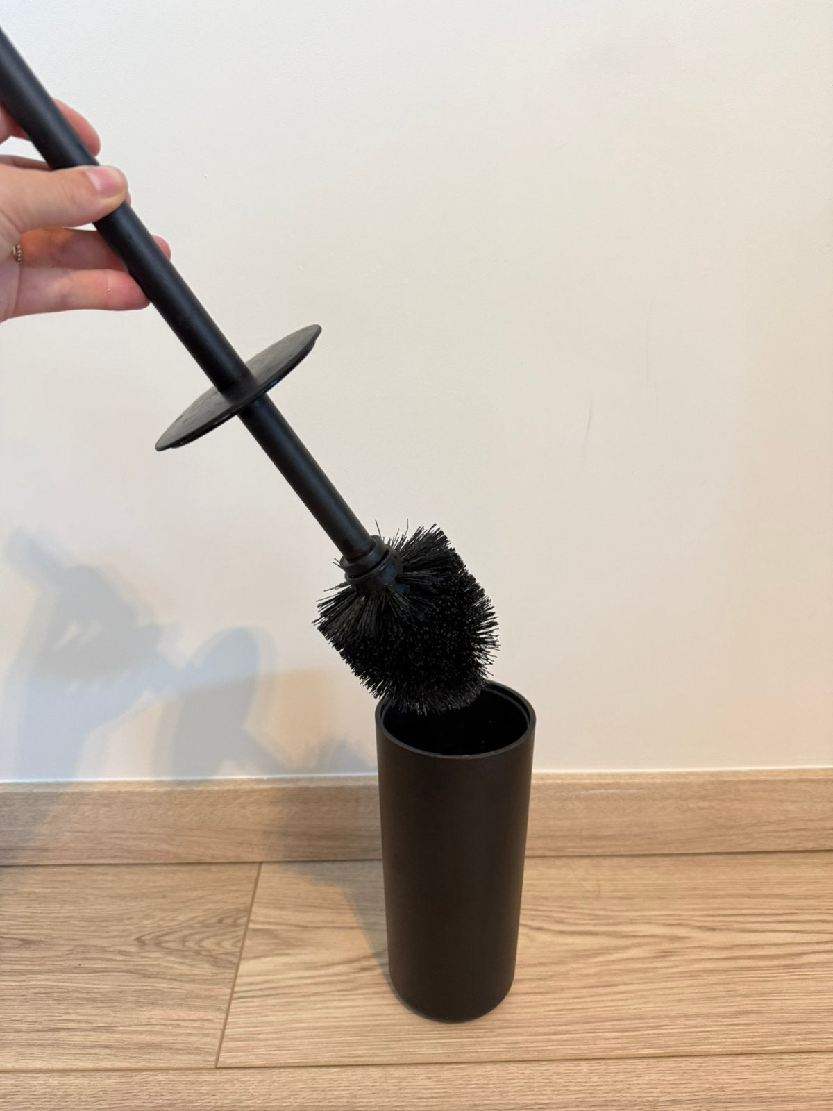 Tiger Urban toiletborstel met vrijstaande houder, Huis en Inrichting, Ophalen, Gebruikt, Zwart, Overige typen