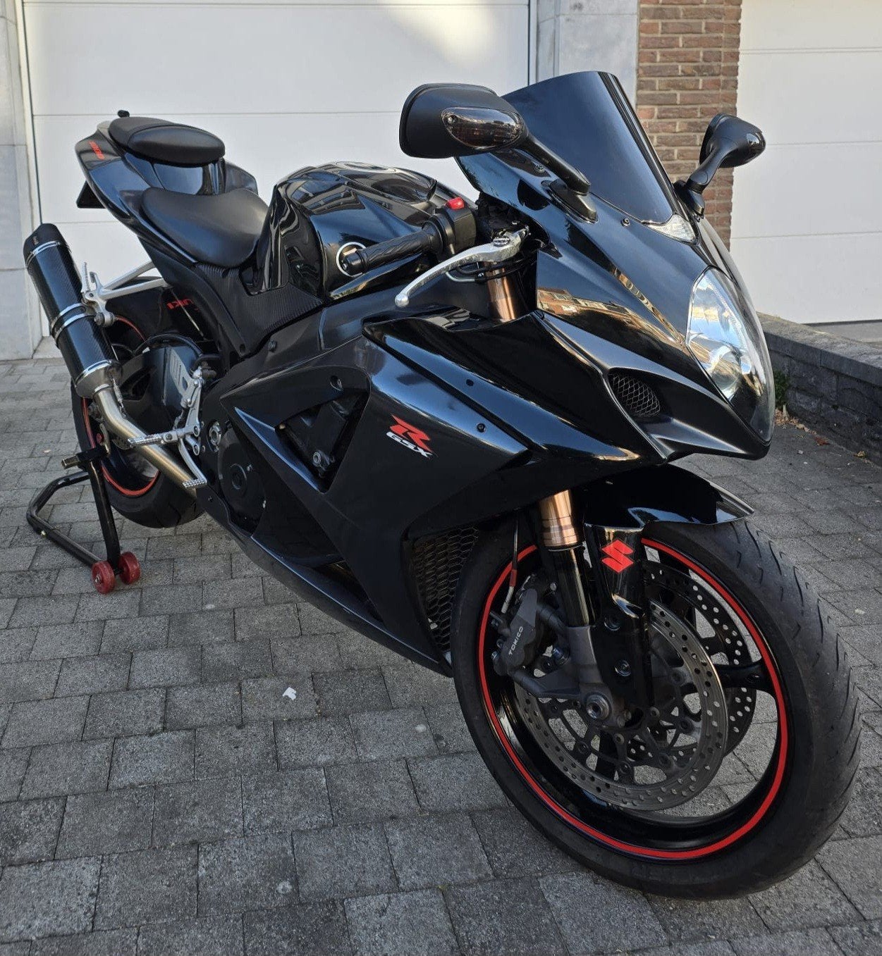 Suzuki GSX-R 1000 K7 (2007), Particulier, Nieuw