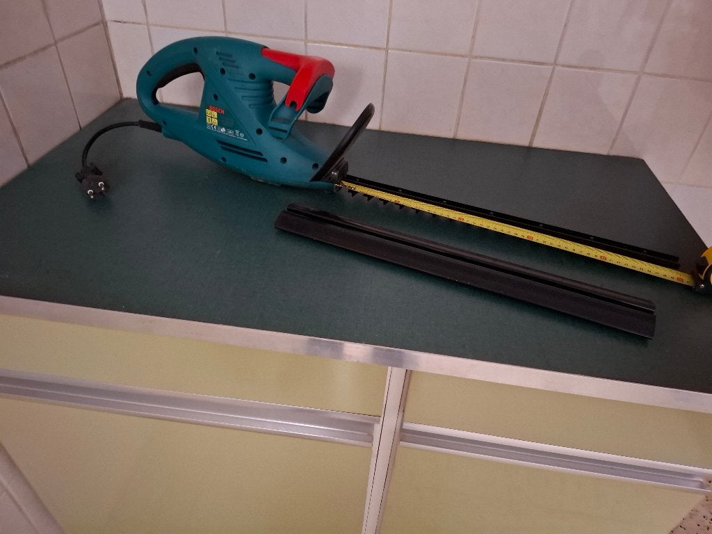 elektrisch heggenscharen, Ophalen, Zo goed als nieuw, Elektrisch