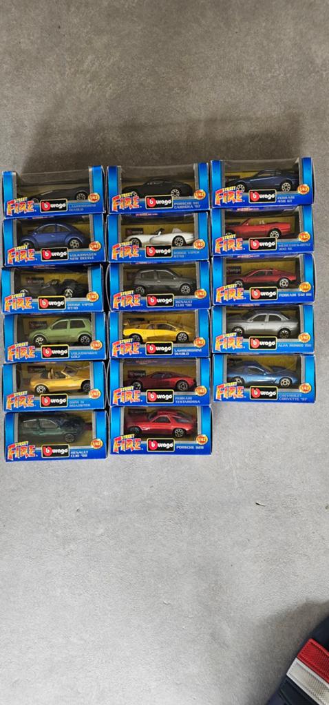 Burago 1:43 street fire auto, Enlèvement