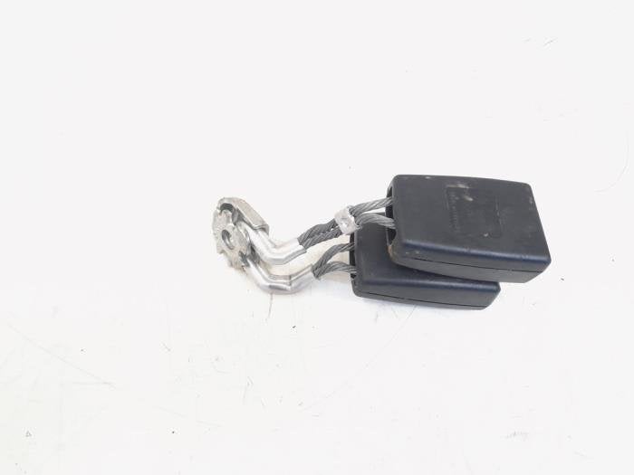 Insertion ceinture de sécurité arrière gauche d'un Volksw, Autos : Pièces & Accessoires, Volkswagen, -, 3 mois de garantie, Utilisé