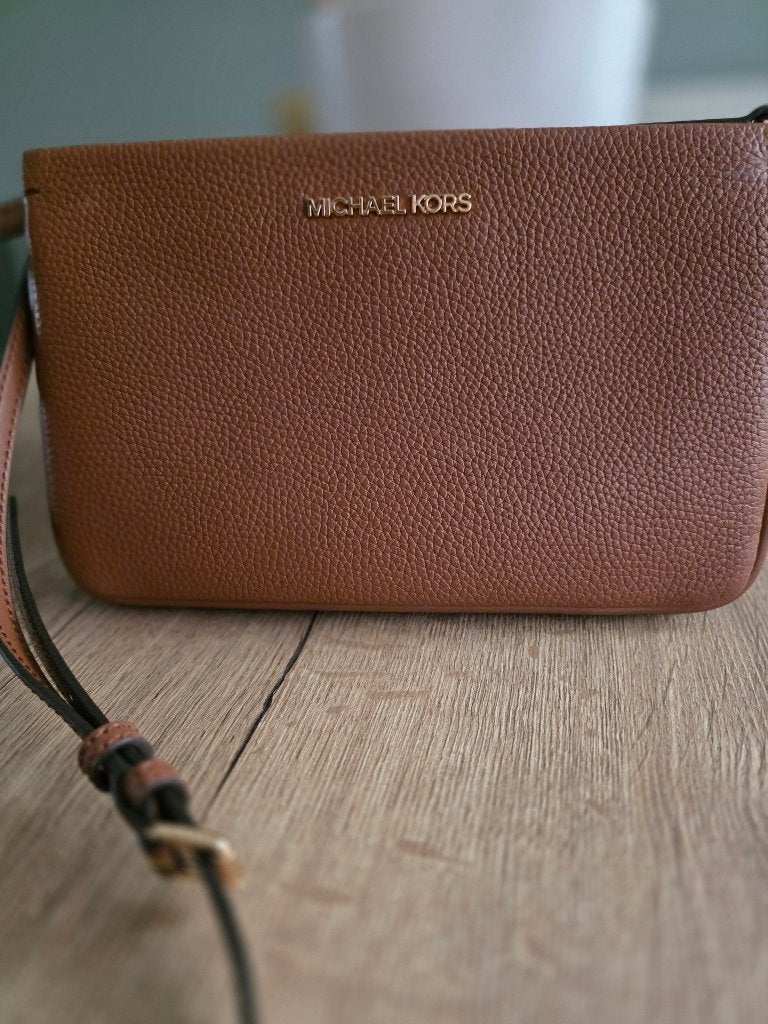 Crossbody tas Michael Kors, Ophalen of Verzenden, Zo goed als nieuw, Bruin, Schoudertasje