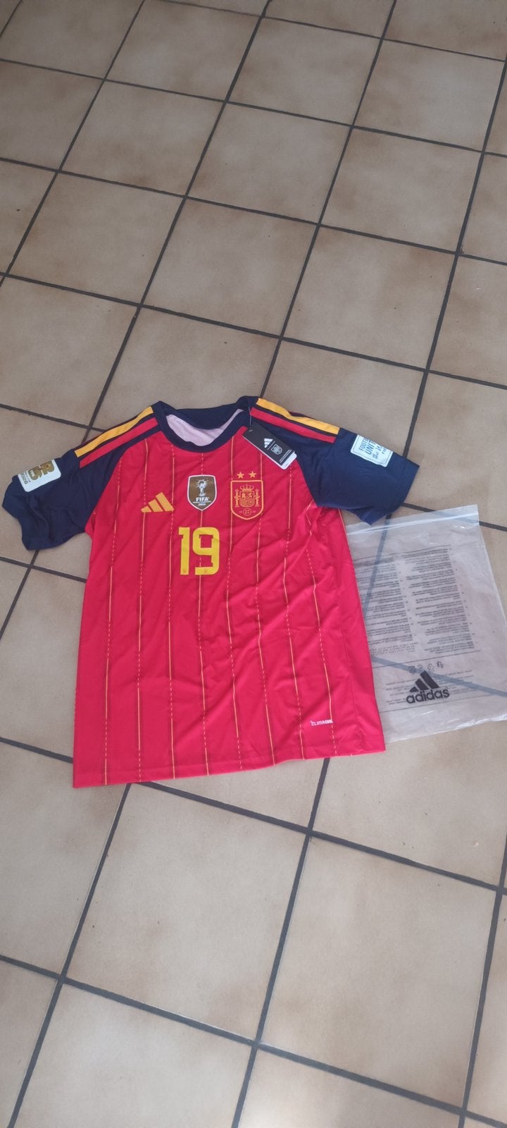 Spanje wk tshirt, Sports & Fitness, Taille L, Enlèvement, Comme neuf, Maillot