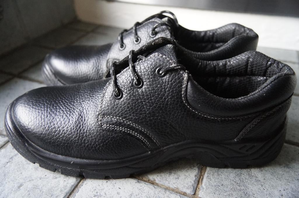 Chaussures de travail Dagal Agate pointure 45, Vêtements | Hommes, Chaussures, Neuf, Enlèvement ou Envoi, Chaussures de travail
