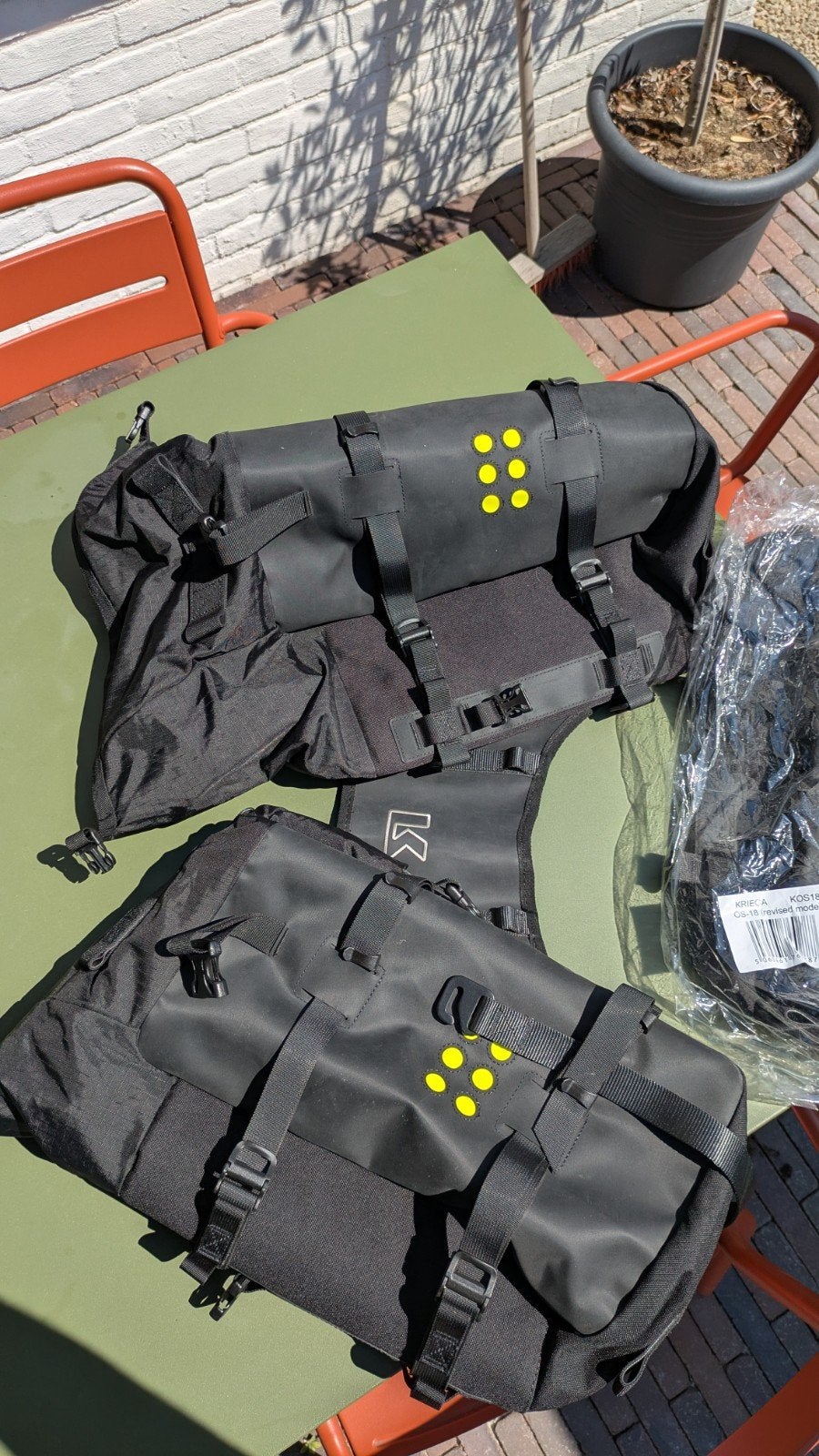 Kriega OS base  + 3x 18L Kriega adventure bags, Enlèvement