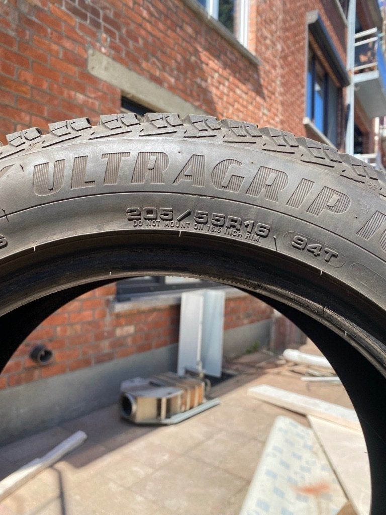 Winterbanden, Ophalen, Gebruikt, 16 inch, Band(en)