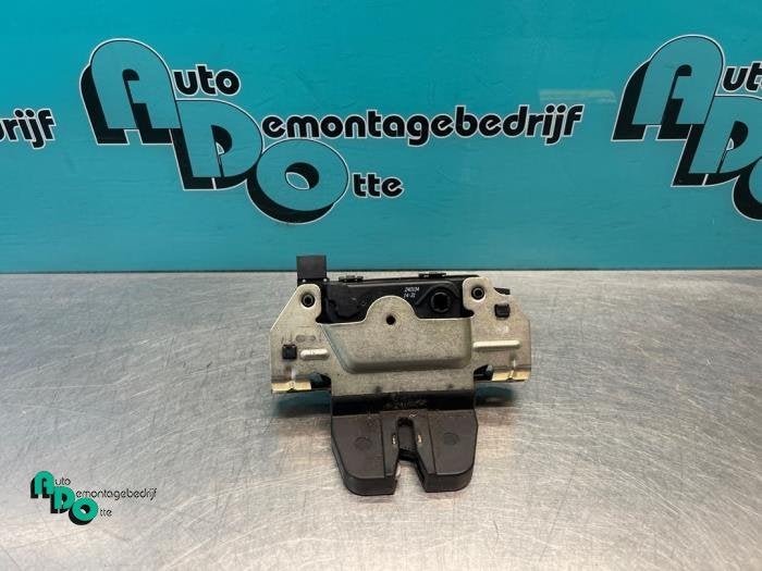 Slotmechaniek Achterklep van een Opel Astra (Astra H 04-), Gebruikt, -, -, Opel