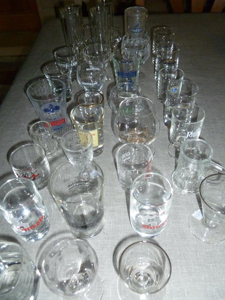 38 borrelglaasjes, Verzamelen, Ophalen of Verzenden, Zo goed als nieuw