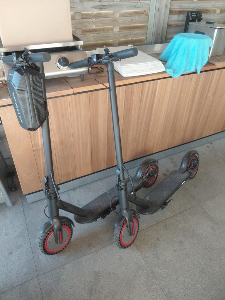 Elektrische step 2stuks, 2x mee gereden..., Fietsen en Brommers, Ophalen