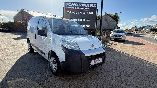 Fiat Fiorino Benzine euro 5 en maar 130.000km, Autos, Euro 5, Achat, 4 portes, Entreprise