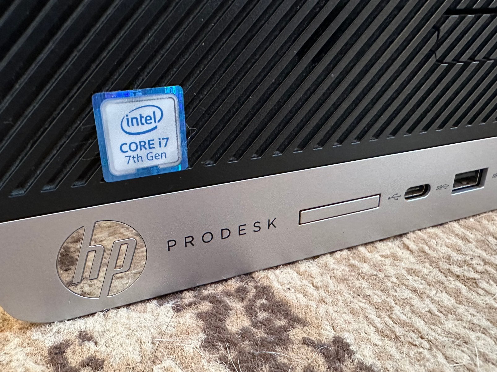 Te koop een hp prodesk 600 G3 sff/ i7-7700U/16gb ddr4/256gb/, Computers en Software, Ophalen, Zo goed als nieuw, SSD