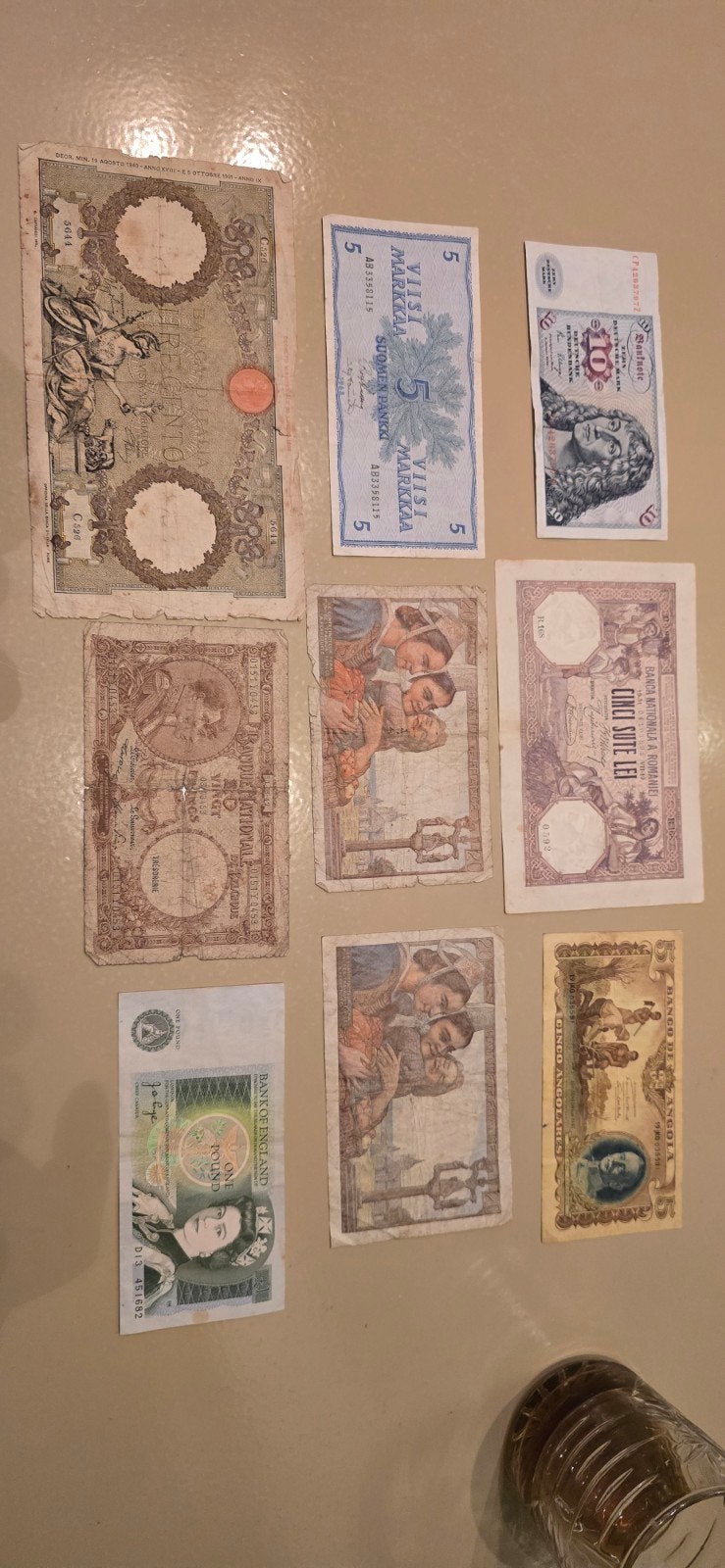 Billets Mixte, Postzegels en Munten, Bankbiljetten | Europa | Niet-Eurobiljetten, Ophalen of Verzenden, Overige landen, Los biljet