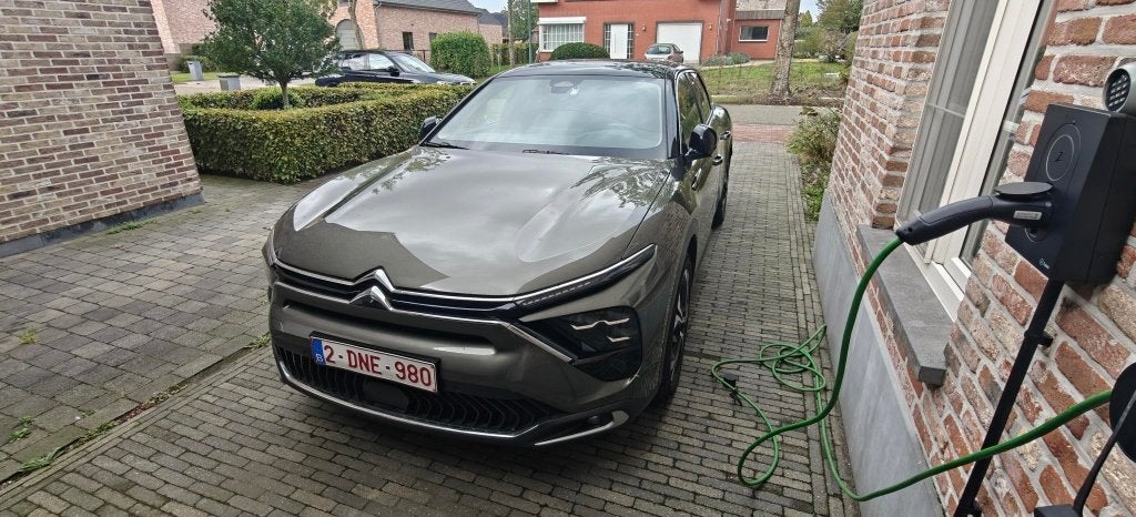 Citroën C5 X 1.6 Turbo PHEV Shine Pack - 2023 - 85.000 km, Auto's, Citroën, Particulier, C5, 360° camera, ABS, Achteruitrijcamera
