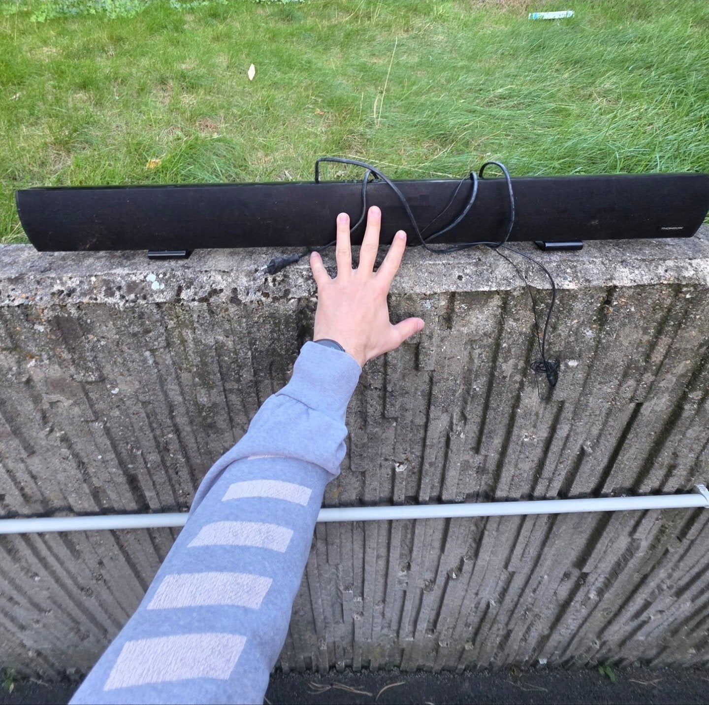 Thomson SB220B Barre de Son Bluetooth – 50W, Enlèvement ou Envoi