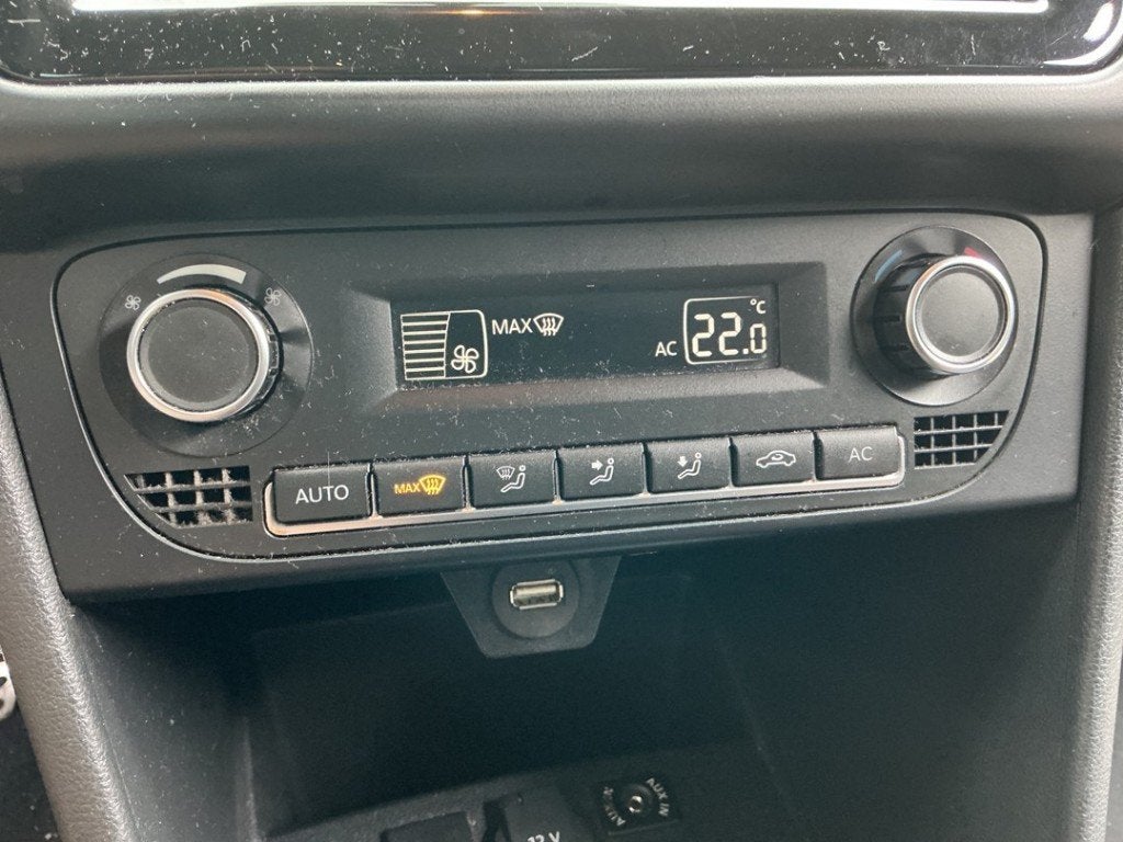 PANNEAU DE COMMANDE CHAUFFAGE CLIMATISATION Polo V (6R), Volkswagen, Volkswagen AG, Utilisé, Kundenbetreuung@volkswagen.de