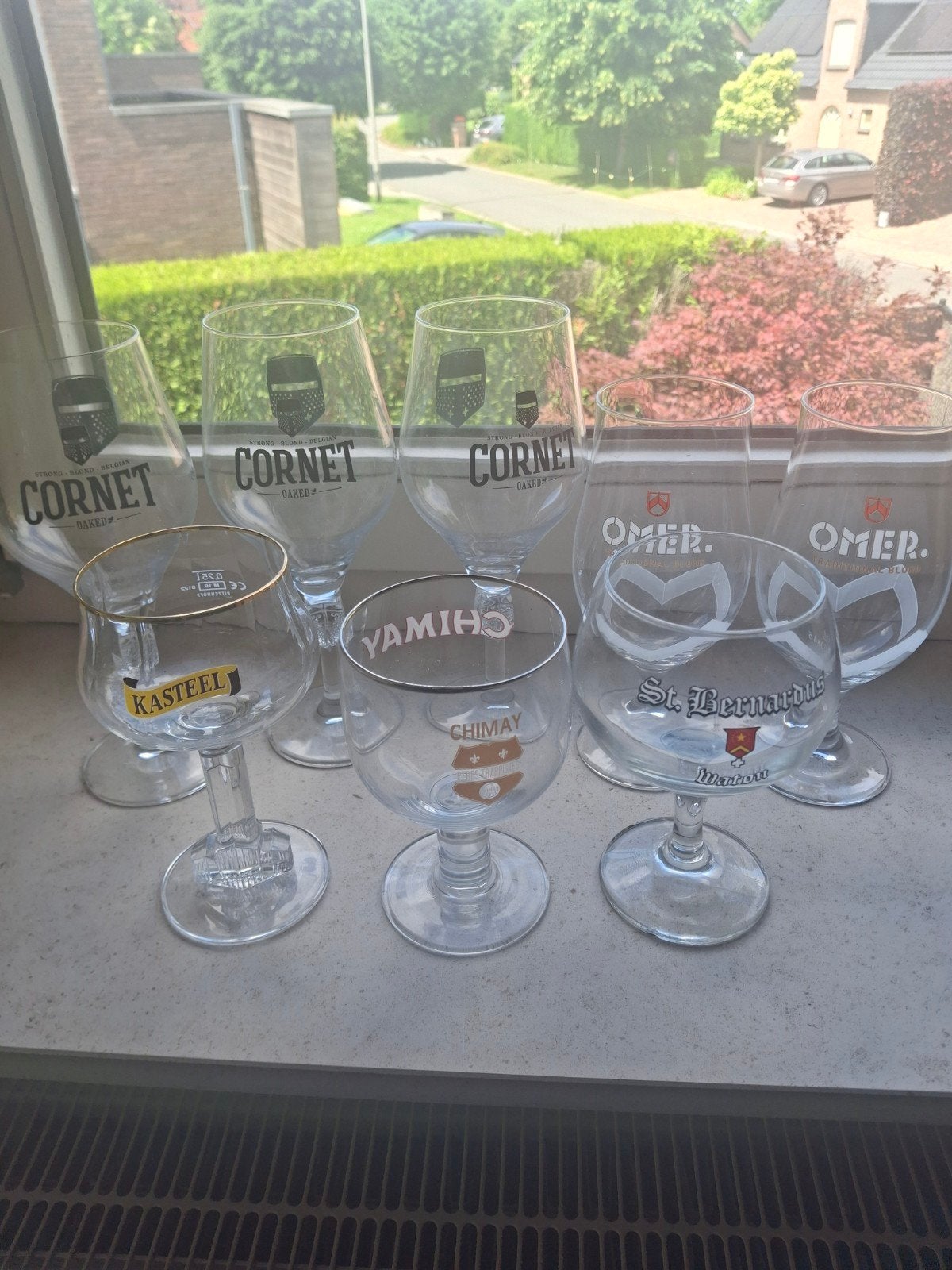 8 bierglazen, Ophalen