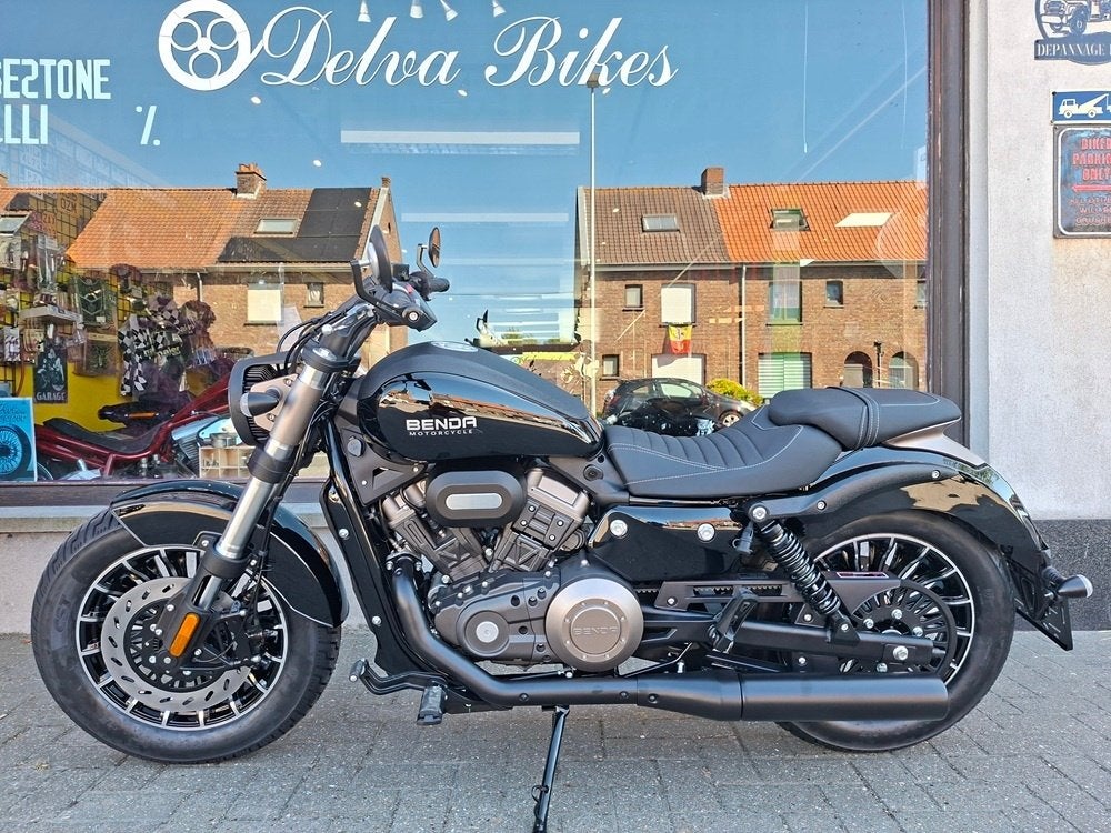 Benda Rock 125 NIEUW, Motoren, 2 cilinders, Nieuw, Chopper, Bedrijf