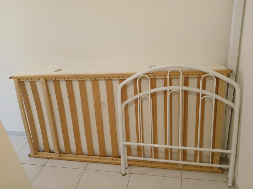 Eenpersoonsbed, Ophalen