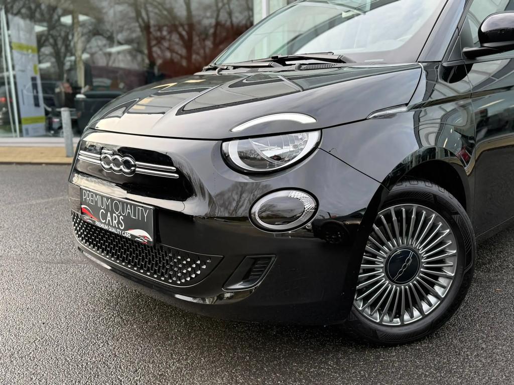 Fiat 500e 42Kwh Icon / CARPLAY / TOIT PANORAMIQUE / RÉGULAT, Autos, https://public.car-pass.be/vhr/90eba9df-039f-49ff-ba6b-745763fff95a