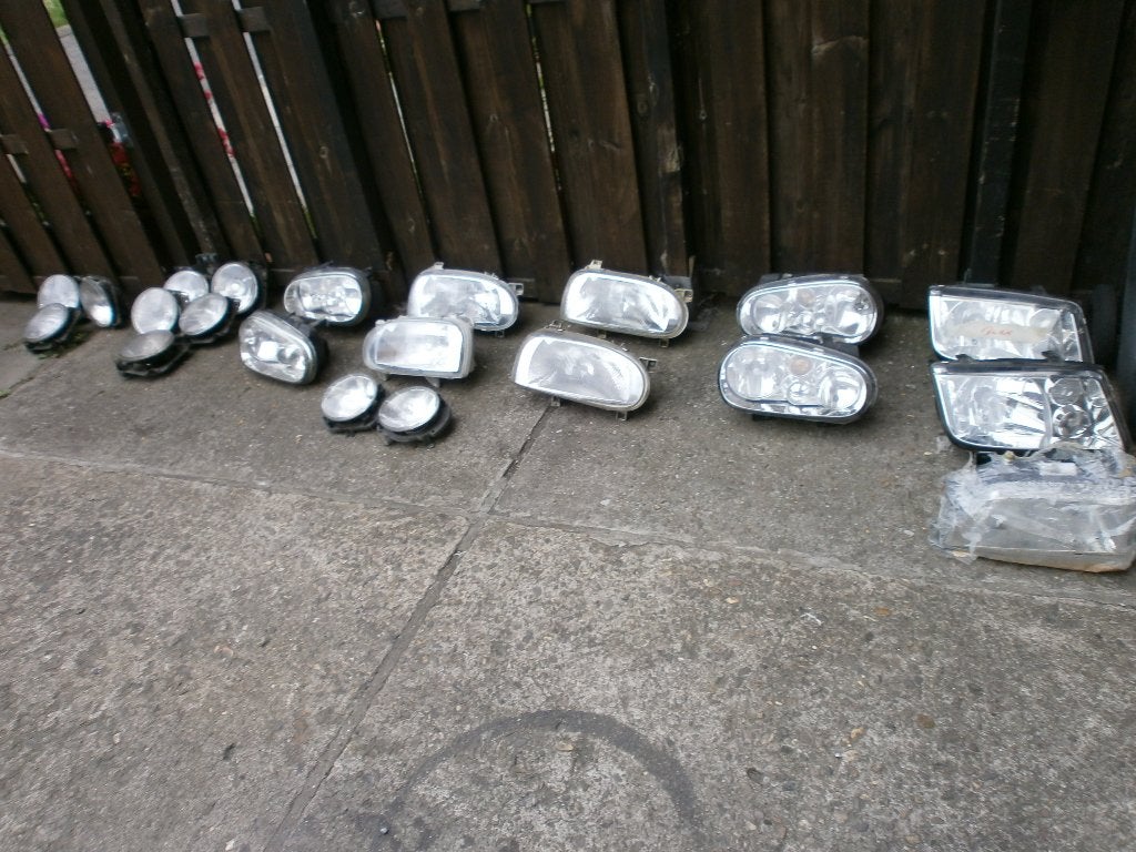 1 LOT de pièces vintage VW GOLF 1 - 2 -3 AVANT 1998, Enlèvement, Utilisé, Volkswagen