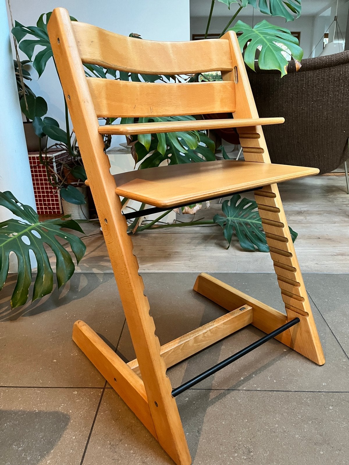 Tripp Trapp ancien modèle remis à neuf, Enlèvement, Utilisé, Chaise évolutive, Coulissant