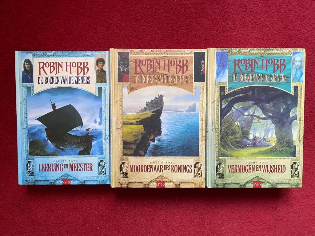ROBIN HOBB DE BOEKEN VAN DE ZIENERS,DE COMPLETE TRILOGIE IN, Boeken, Fantasy, Ophalen of Verzenden