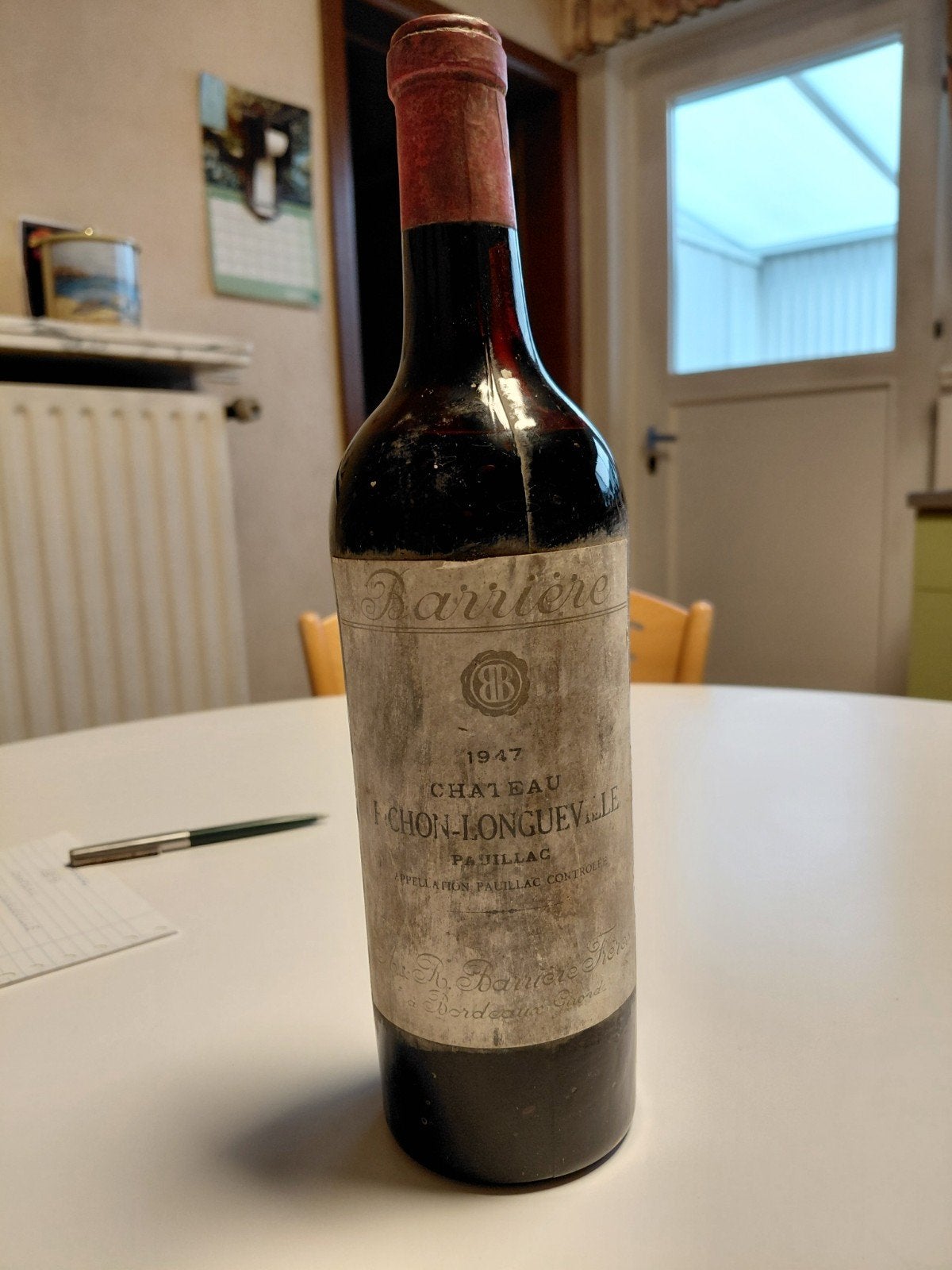 ancienne bouteille de vin, Enlèvement, France, Vin rouge