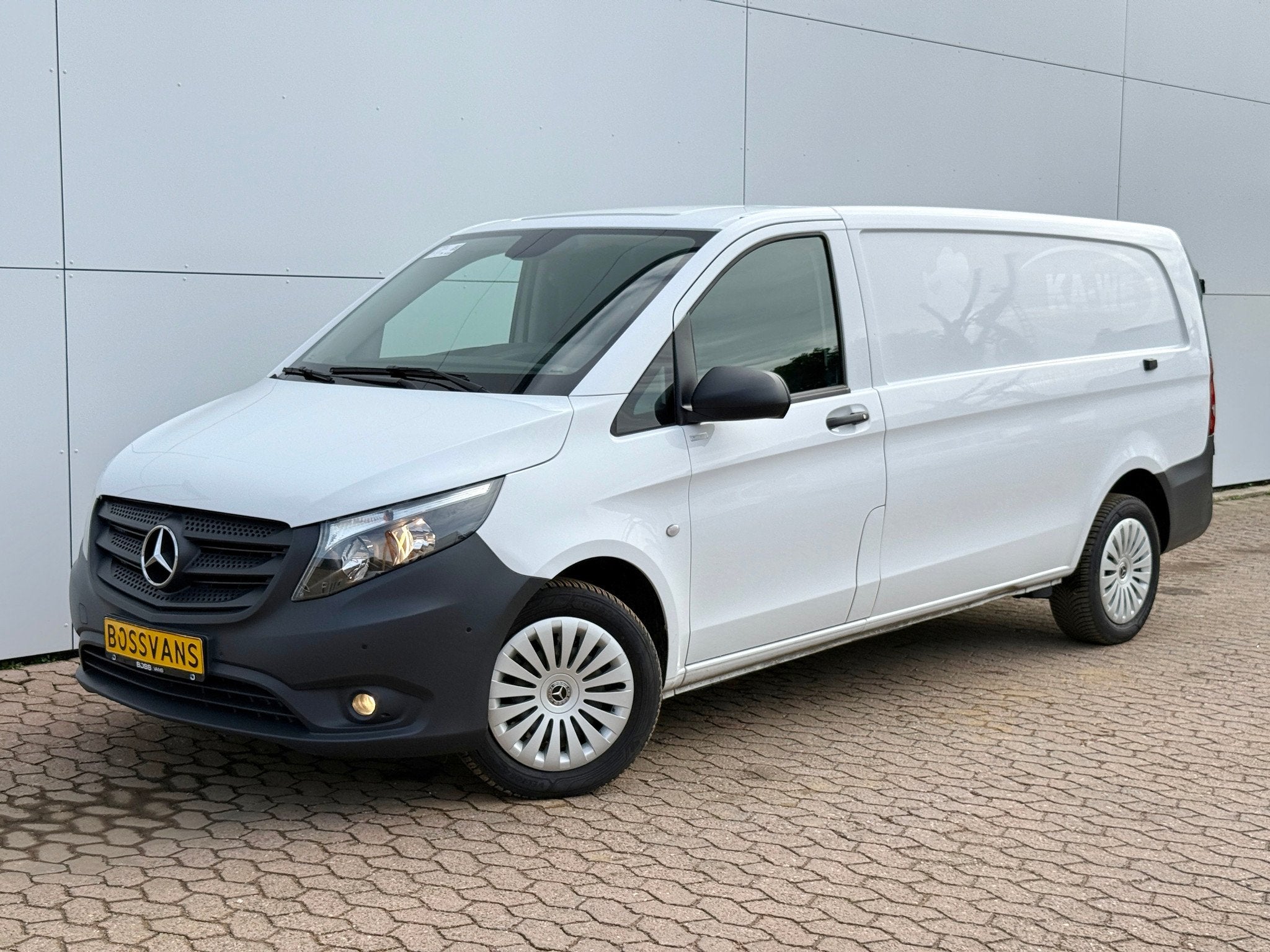 Automaat L3 XL Climate Control Cruise Control Camera Stoelve, Auto's, Automaat, Achterwielaandrijving, Gebruikt, Euro 6