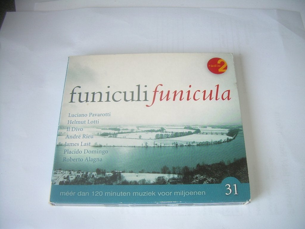 2 CD S - RADIO 2 - FUNICULI FUNICULA VOL 31, Wereldmuziek, Ophalen of Verzenden, Zo goed als nieuw, Eerste persing