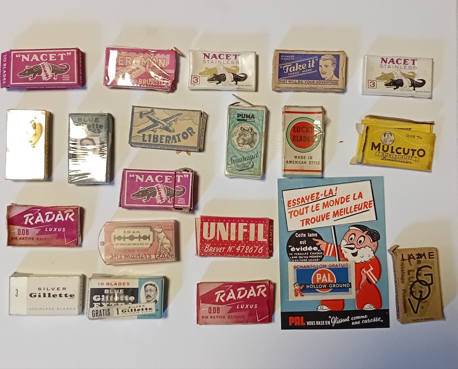 Grand Lot Lames de Rasoir Vintage de Collection, Collections, Collections Autre, Enlèvement ou Envoi