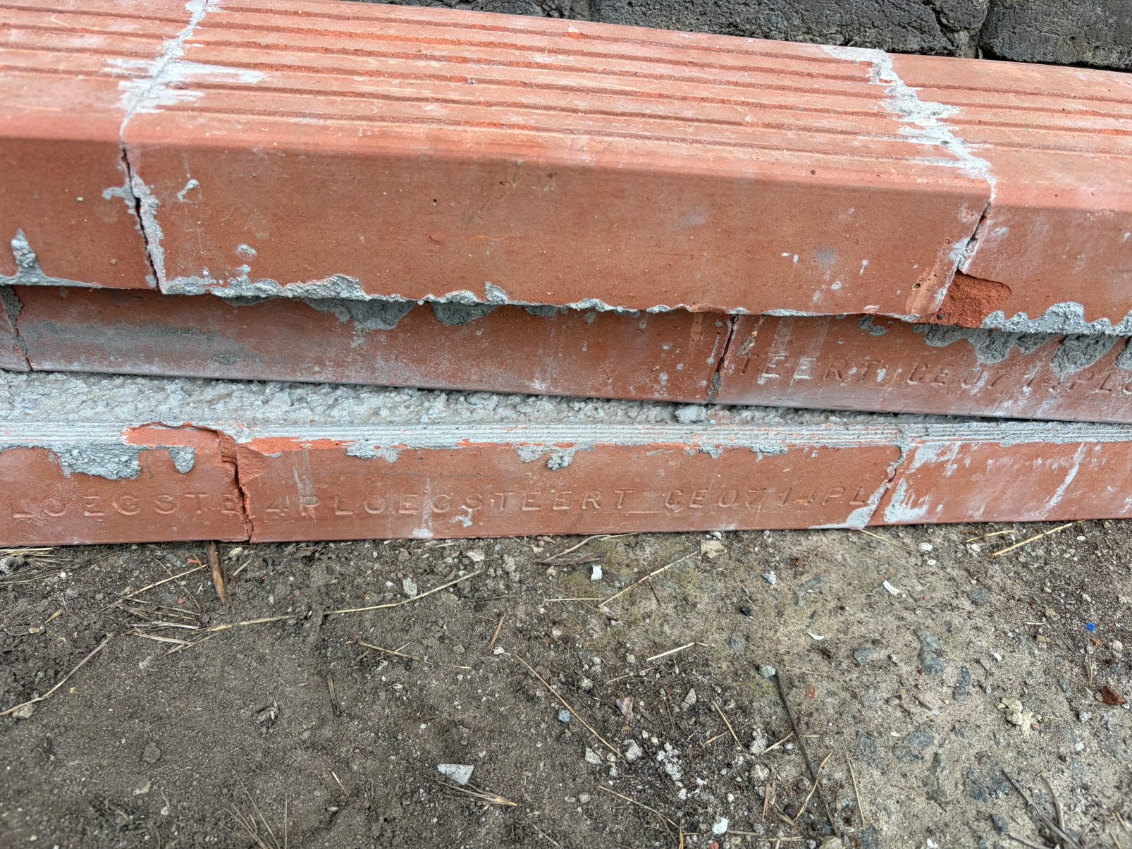 draagbalk latei poutrel voorgespannen beton gebakke aarde) i, Ophalen, Zo goed als nieuw, Beton