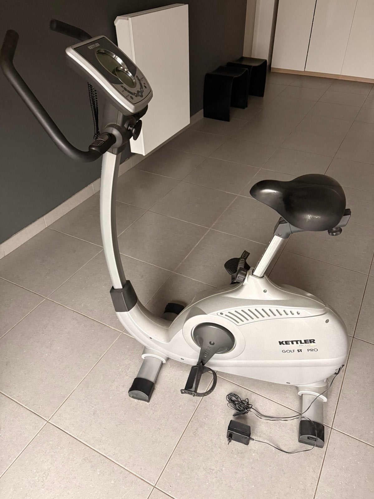 Velo d’appartement Kettler, Enlèvement, Comme neuf, Jambes, Vélo d'appartement