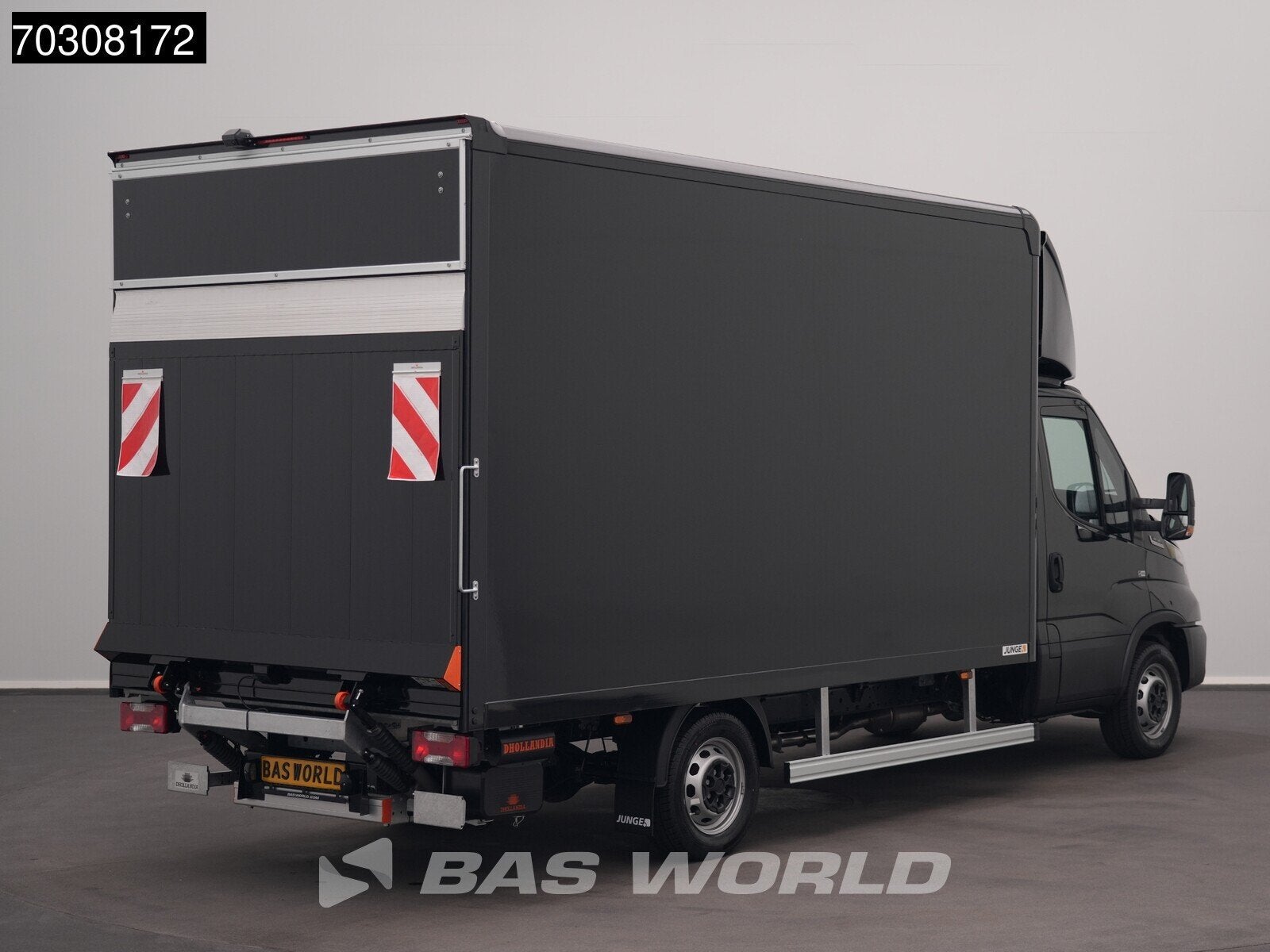 Iveco Daily 35S18 3.0L Automaat Laadklep 180PK Bakwagen ACC, Auto's, Automaat, Stof, Euro 6, 4 cilinders