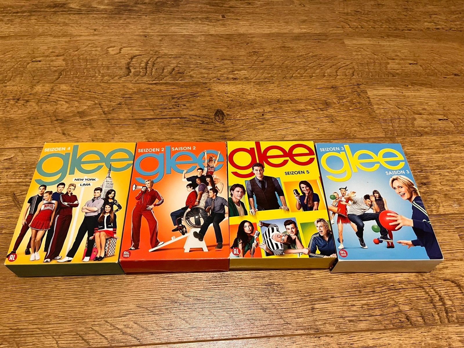 Dvd boxen Glee, Cd's en Dvd's, Engels, Engels, Ophalen of Verzenden, Zo goed als nieuw