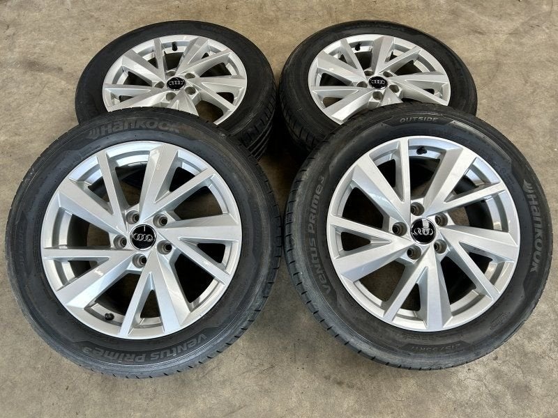 17 inch originele velgen + zomerbanden Audi Q2 81A601025C se, Autos : Pièces & Accessoires, Pneus et Jantes, 215 mm, Pneus été