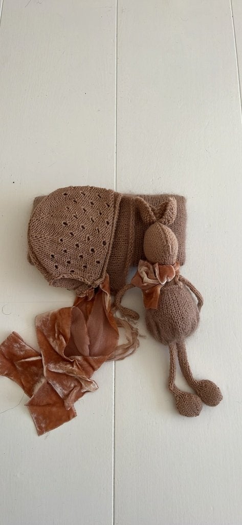 Newborn setje (mutsje, muisje, kussentje), Ophalen, Zo goed als nieuw