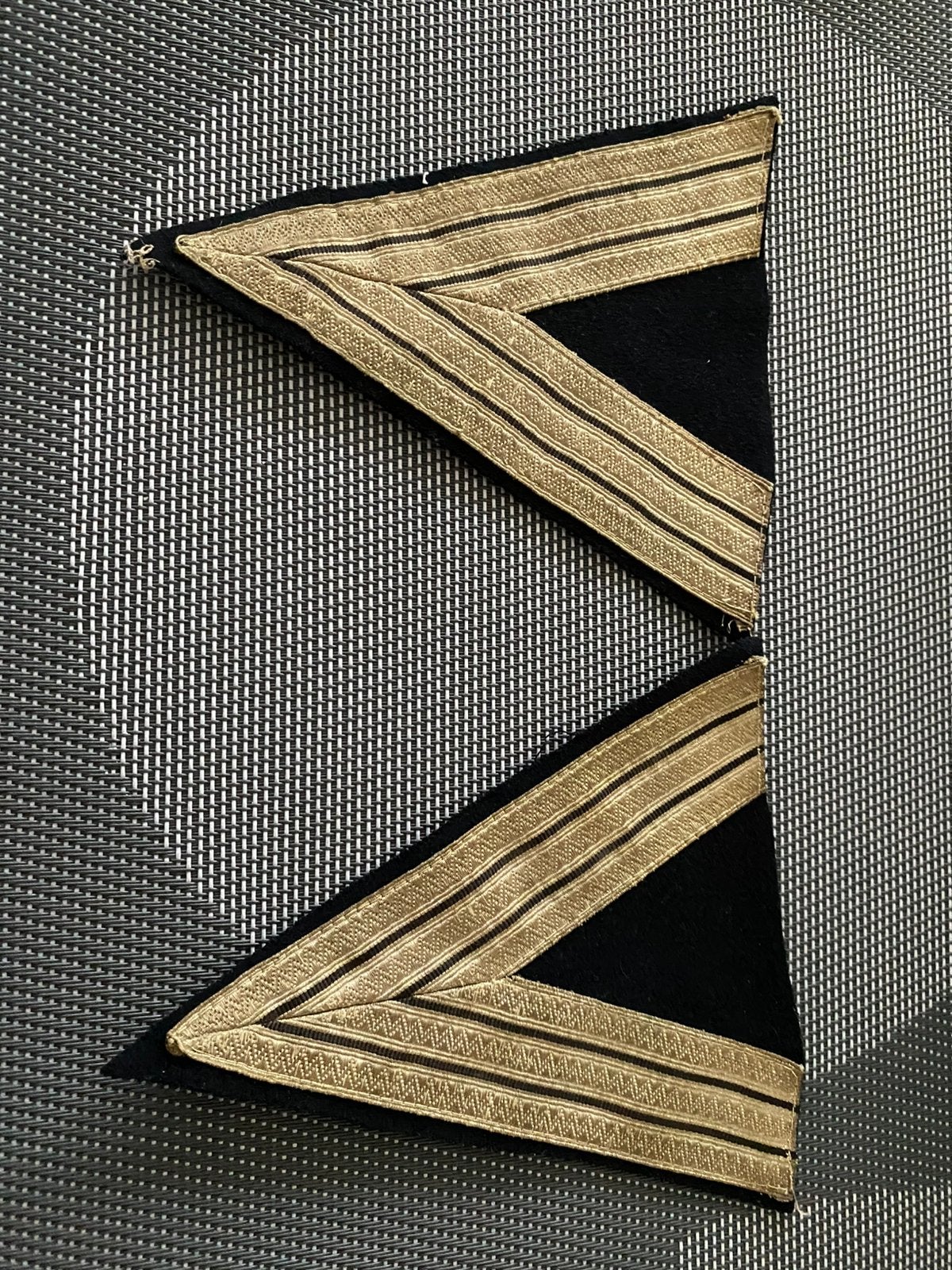 Graden franse gendarmerie, Verzenden, Rijkswacht, Embleem of Badge