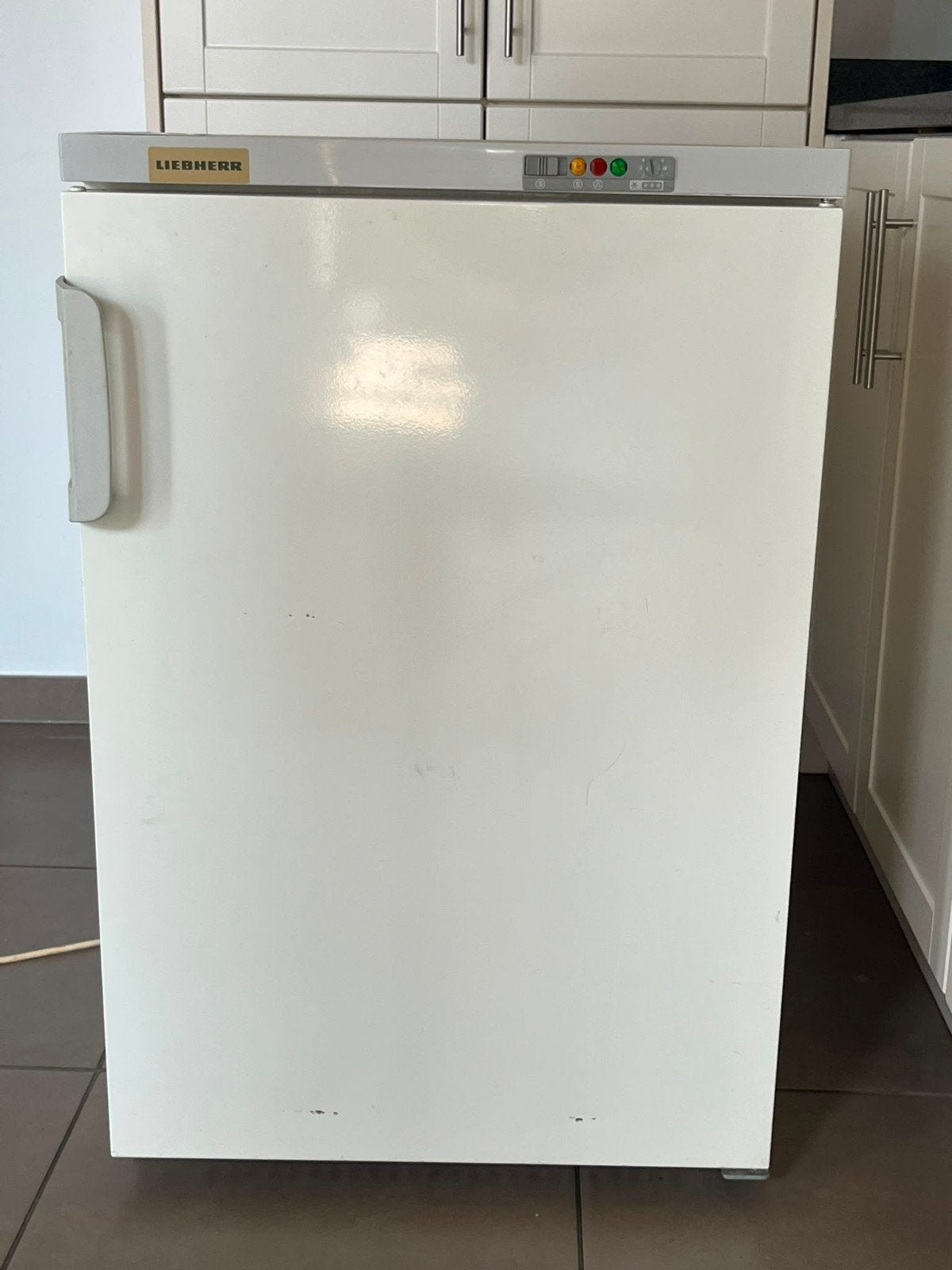 Liebherr diepvries tafelmodel, Elektronische apparatuur, Vriezers en Diepvrieskisten, Ophalen, Gebruikt, Vrijstaand, Vrieskast